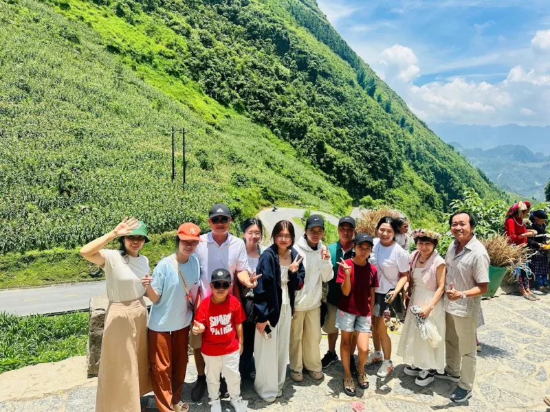 1773629705_scenic cycling tour Ha Giang.webp